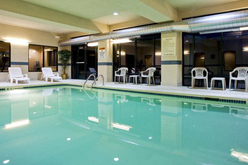 Holiday Inn Express Syracuse Airport By Ihg North Syracuse Kültér fotó
